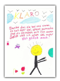 KLARO macht Kindern Spaß Ein bunt gemaltes Bild mit KLARO darauf